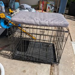 Collapsible Small / Medium Dog Crate And Crate Mat 