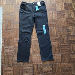 St John’s Bay Women’s Easy Fit Mid Rise Black Jean Size 12