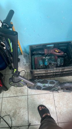 Maxshot Electric Scooter