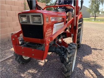 22 HP Tractor 