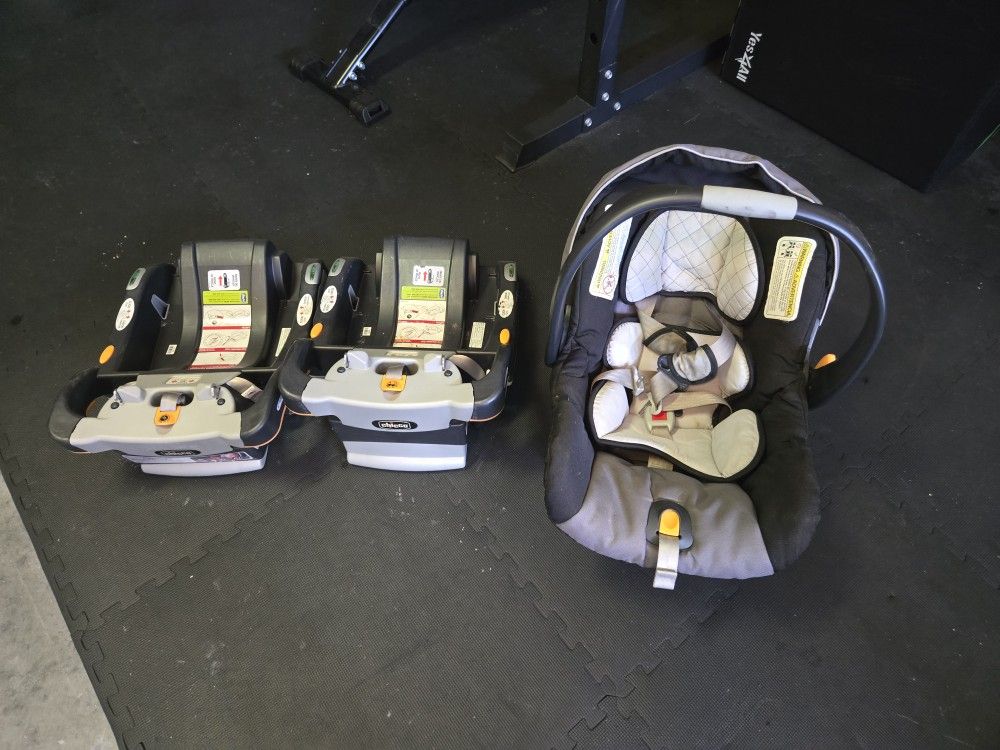 Chicco KeyFit30 Infant Car Seat & 2 Bases Set