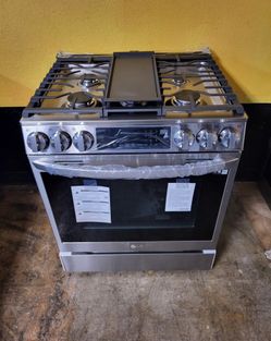 LG InstaView 5 Burner Gas Slide In Stove With Air Fry 30 Wide C3