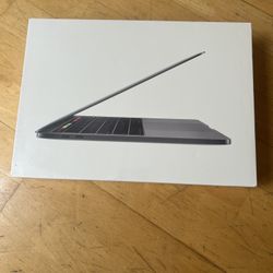 Apple MacBook Pro 13.3" (512 GB, Intel Core i5 8th Gen. 2.3GHz, 8GB) Space Gray
