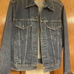 Levi Denim jacket - 70(contact info removed)