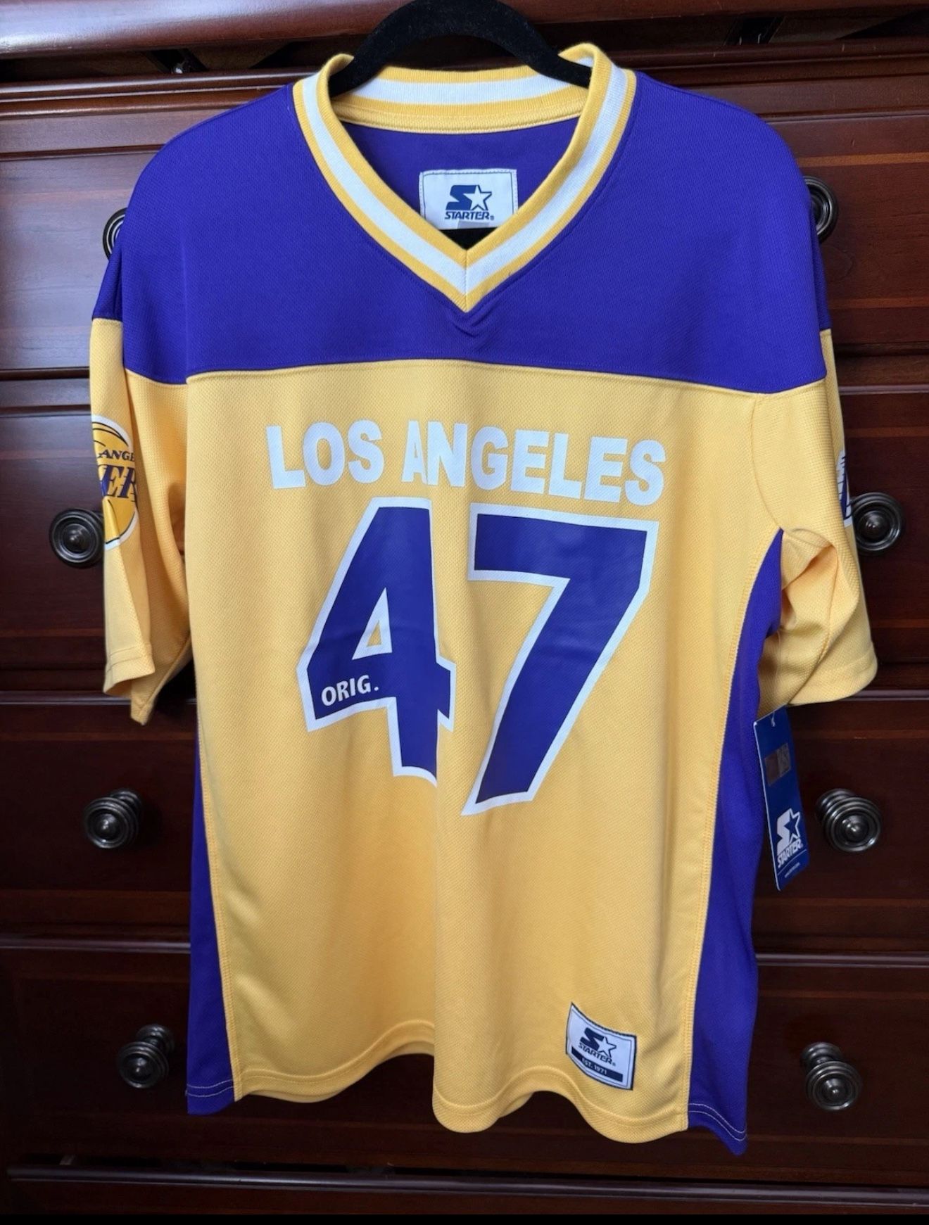 $25 NEW Los Angeles Lakers Jersey NBA Starter Jersey Size Medium 47 Jersey Lakers