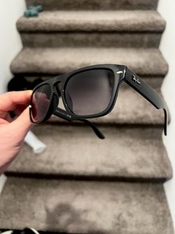 NEW original Ray Ban