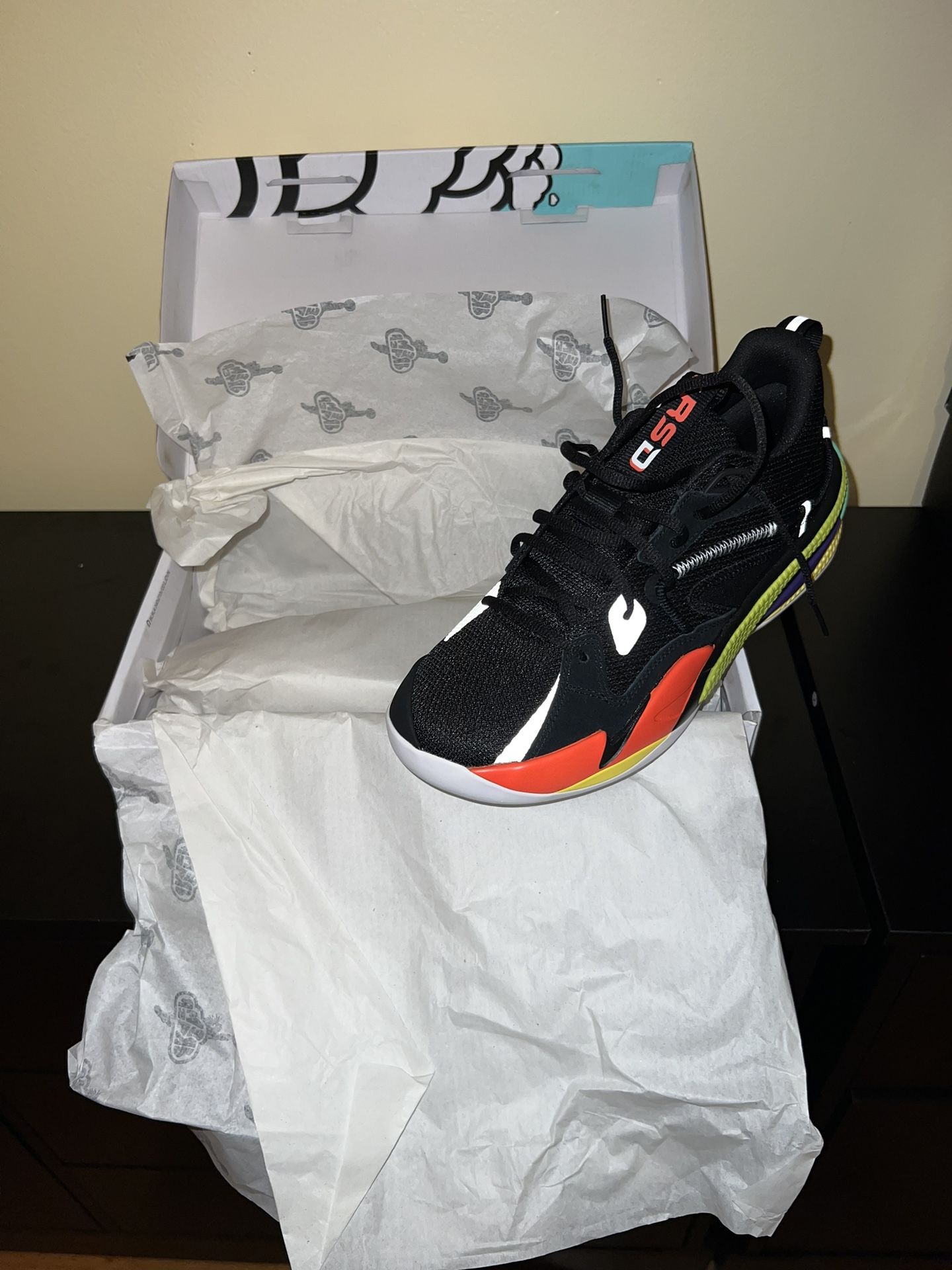 Cole World Rs- Dreamers Sz 10.5 M