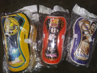 Espinilleras de nino