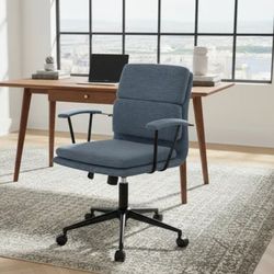 GREY DESK CHAIR WITH ARM 💥BRAND NEW NEVER USE 💥