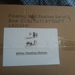 FLOATING WHITE SHELVES SET OF 2