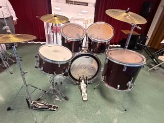 Thors drum set with Evan skins