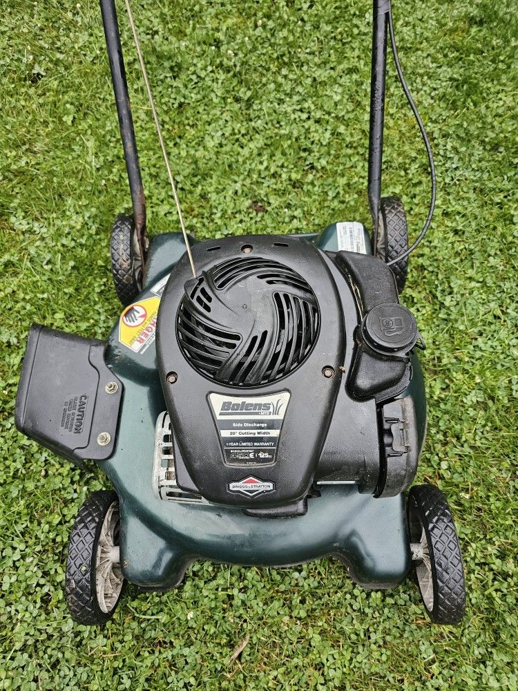 Bolens Lawnmower ( Cheap running Lawnmower)
