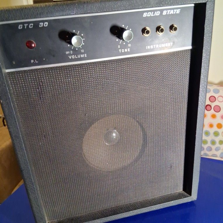 Guitar Amplifier