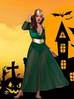 Beautiful gold and green dress $23