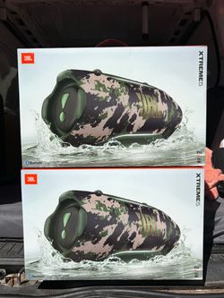JBL Xtreme 5 Bluetooth Speaker, camo