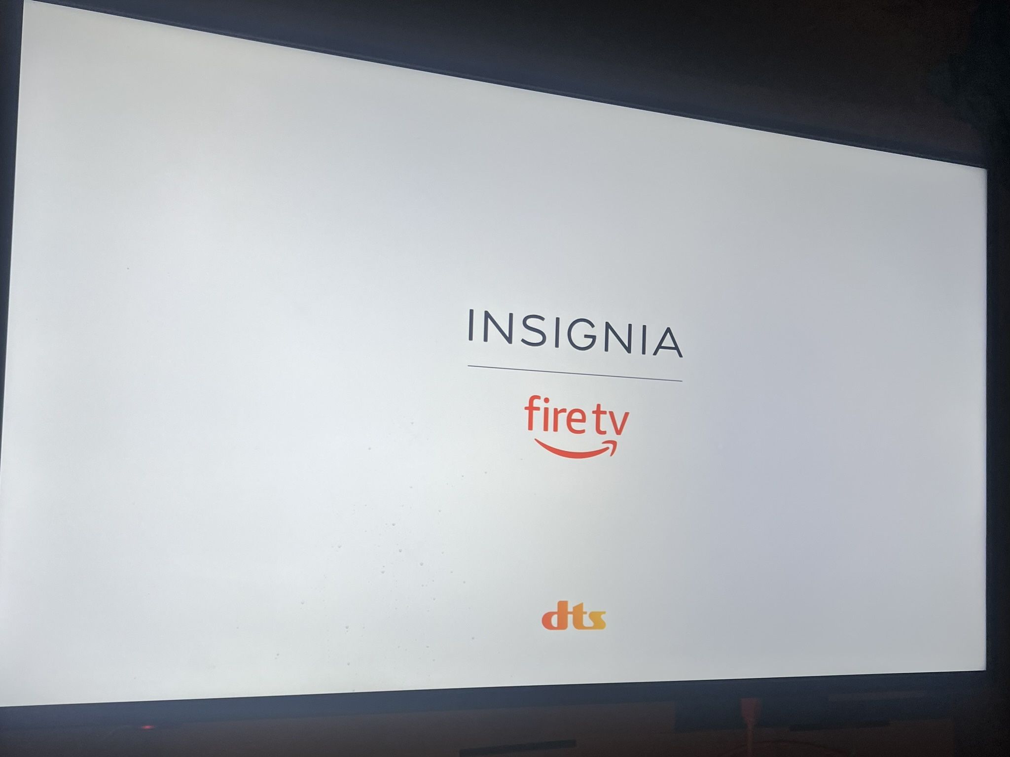 Insignia - 55" Class F30 Series LED 4K UHD Smart Fire TV