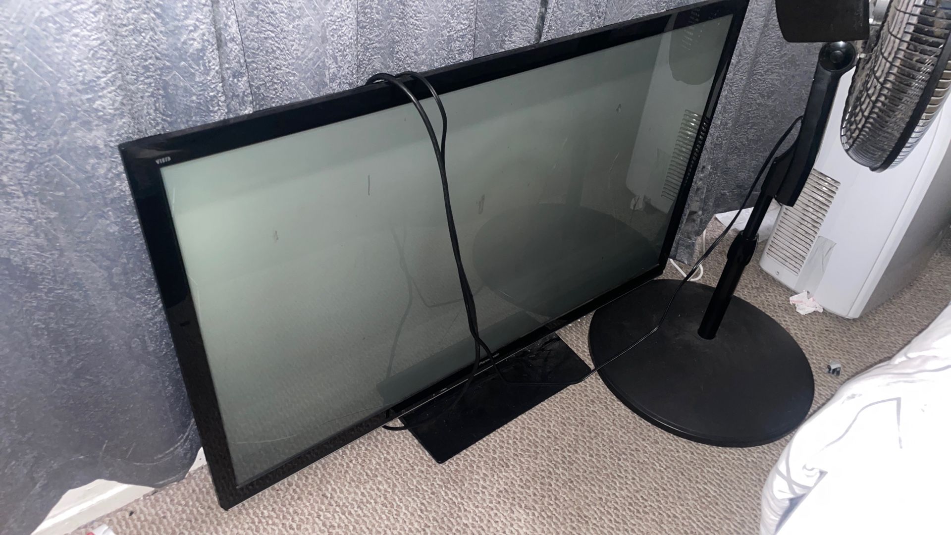 PLASMA SCREEN PANASONIC TV FULLY FUNCTIONING