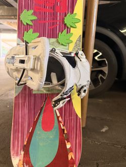 Snow Board - M3 Escape Snowboard - Women’s