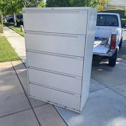 File cabinet