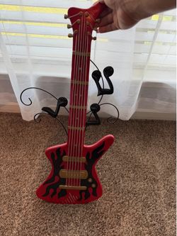 Metal decor guitar