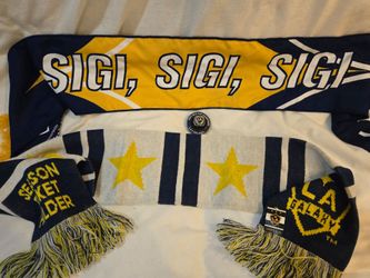 LA Galaxy 2014 MLS Cup Championship Ring and Scarf Lot