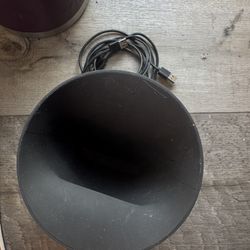 Lexon  OBLIO Wireless Charger & Phone Sanitizer UV Disinfection 10w Bkack 