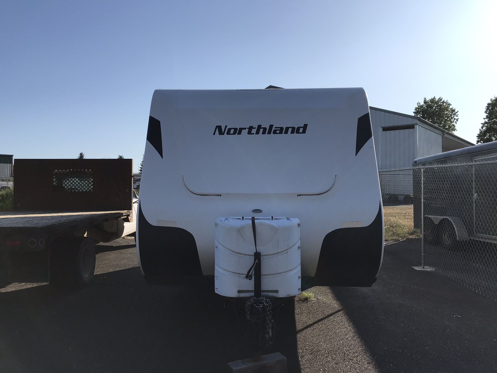 2014 Northland camper trailer 17’