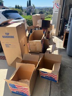 Free moving boxes