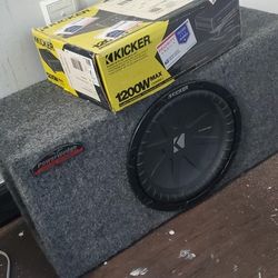 kicker amp/subwoofer