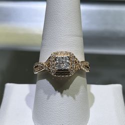 10 K Rose Gold .50 Cttw Diamond Ring