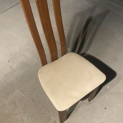 Basic Wooden Chair 
