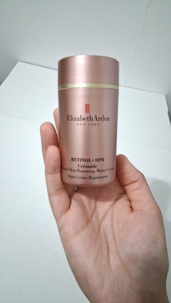 Elizabeth Arden Retinol + HPR Ceramide Rapid Skin Renewing Water Cream – 50 ml / 1.7 FL OZ