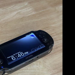 PS VITA 1000