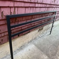 Black Metal Headboard W/ Frame