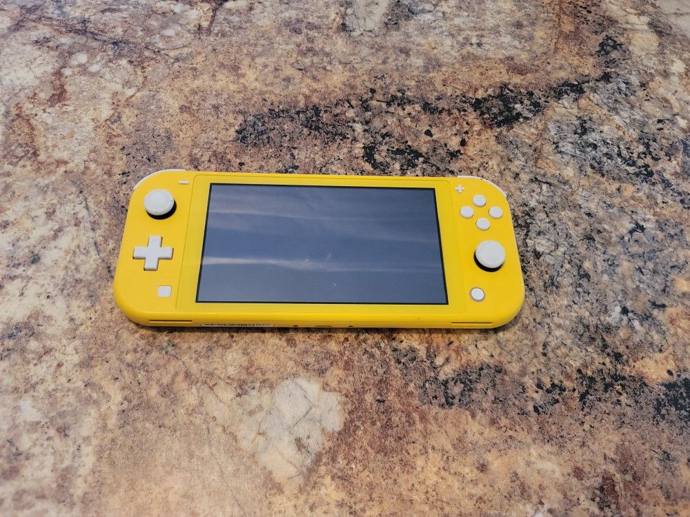 Nintendo Switch Lite Yellow