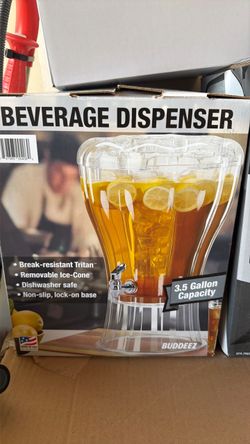 Beverage dispenser