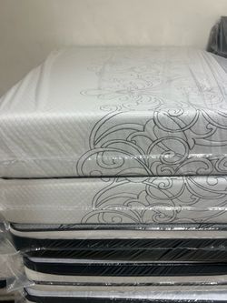 MATTRESS AND FURNITURE GREAT QUALITY