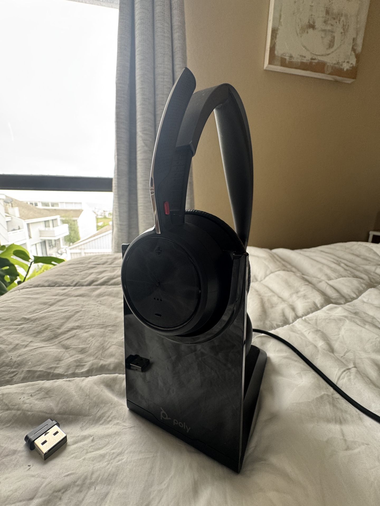 Poly Voyager Focus 2 Bluetooth Headset