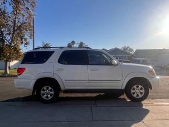 2005 Toyota Sequoia