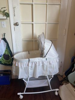 Dream On Me Baby Bassinet Crib 