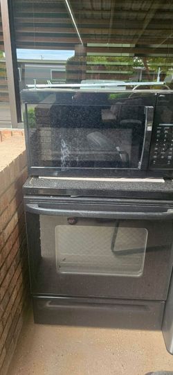 Stove &Microwave