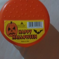 Halloween Contenniar