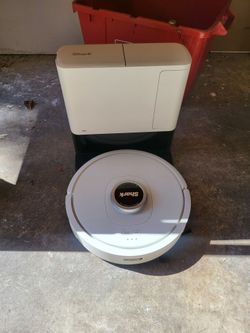 Shark robot vacuum