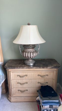 2 Table Lamps 