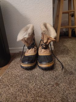 Sorel Winter Snow Boots with Sherpa Lining