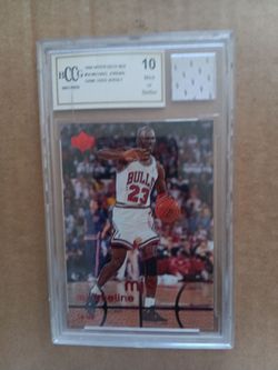 Original Micheal Jordan used jersey card 10