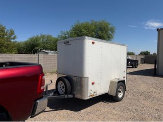 Enclosed trailer
