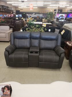 Power Reclining loveseat