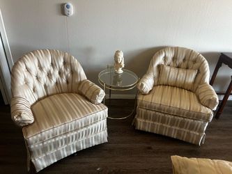 2 swivel chairs