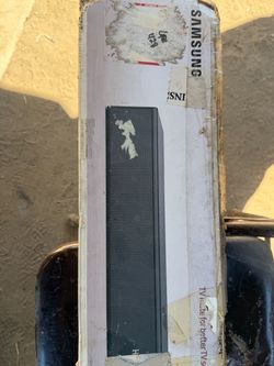 Samsung Soundbar in Box